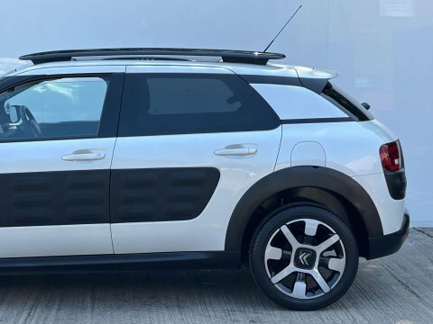 Citroen C4 Cactus C4 Cactus Puretech Flair Ss Red #55