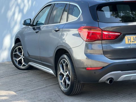 BMW X1 Estate White #42