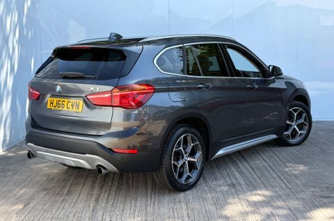 BMW X1 Estate White #28