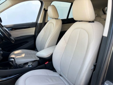 BMW X1 Estate White #60