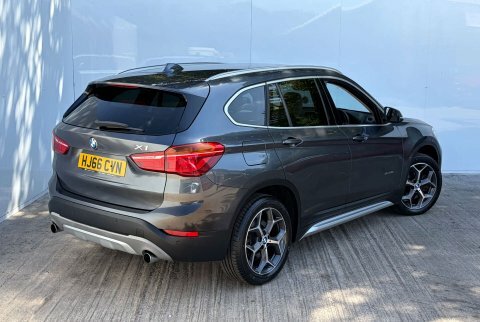 BMW X1 Estate White #36