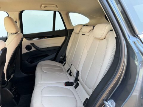 BMW X1 Estate White #57
