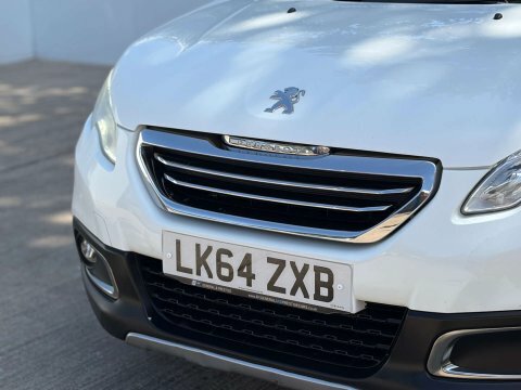 Peugeot 2008 Hatchback Red #30