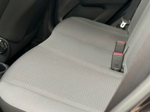 Toyota Aygo X X-play Vvt-i Red #46