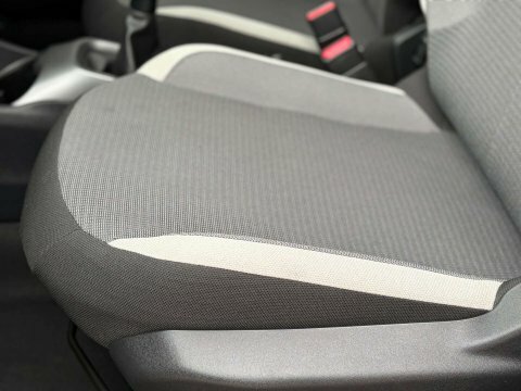 Toyota Aygo X X-play Vvt-i Red #48