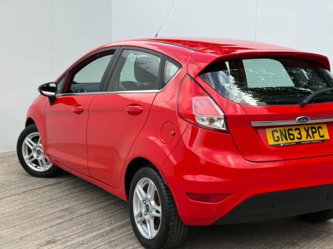 Ford Fiesta 1.5 Titanium Tdci Red #33