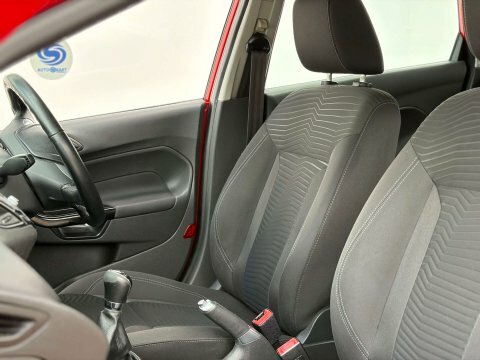 Ford Fiesta 1.5 Titanium Tdci Red #44