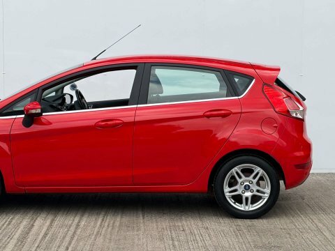 Ford Fiesta 1.5 Titanium Tdci Red #29