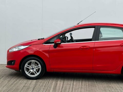 Ford Fiesta 1.5 Titanium Tdci Red #30