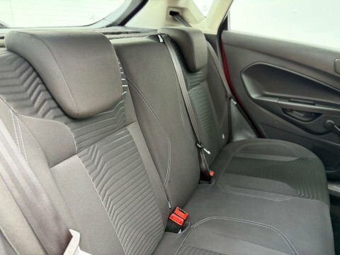 Ford Fiesta 1.5 Titanium Tdci Red #20
