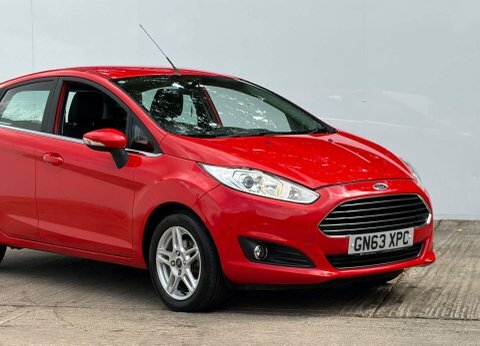 Ford Fiesta 1.5 Titanium Tdci Red #4