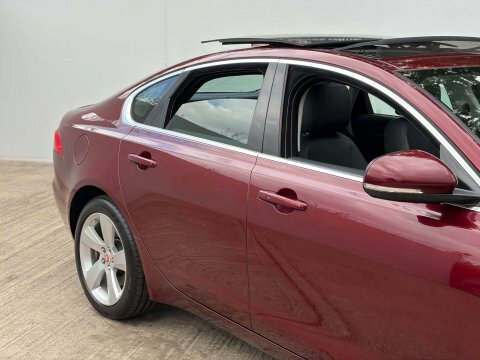Jaguar XF 2.0 Xf Portfolio Red #6