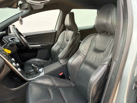 Volvo XC60 D4 190 R Design Nav  #63