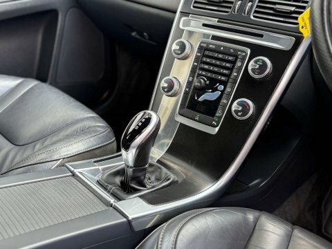 Volvo XC60 D4 190 R Design Nav  #21
