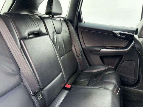 Volvo XC60 D4 190 R Design Nav  #26