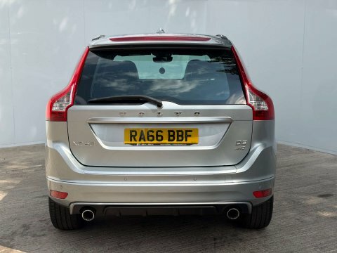 Volvo XC60 D4 190 R Design Nav  #3