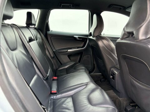 Volvo XC60 D4 190 R Design Nav  #18