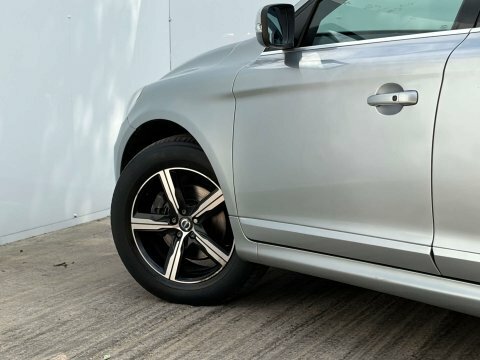 Volvo XC60 D4 190 R Design Nav  #40