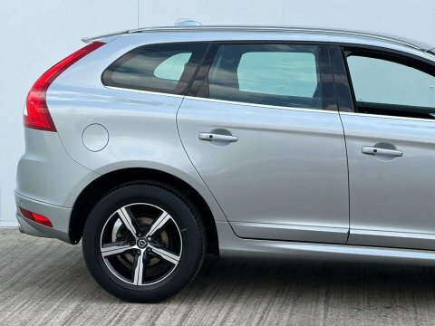 Volvo XC60 D4 190 R Design Nav  #10