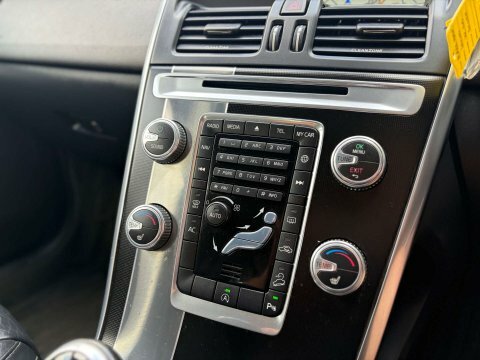 Volvo XC60 D4 190 R Design Nav  #44