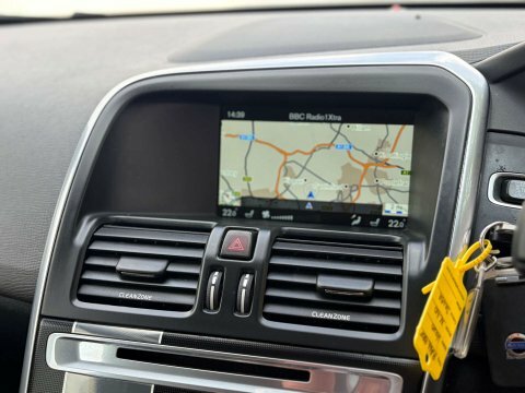 Volvo XC60 D4 190 R Design Nav  #43