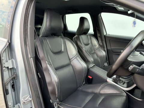 Volvo XC60 D4 190 R Design Nav  #14