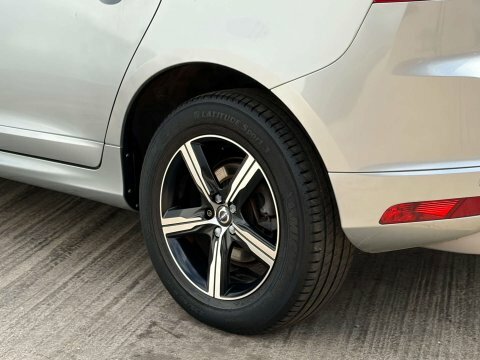 Volvo XC60 D4 190 R Design Nav  #41