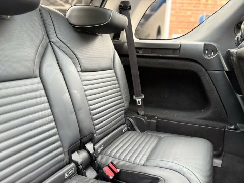 Land Rover Discovery Spt Dyn Lux Hse White #43