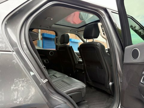 Land Rover Discovery Spt Dyn Lux Hse White #35