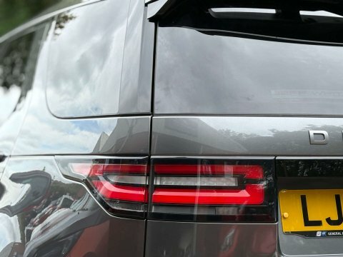 Land Rover Discovery Spt Dyn Lux Hse White #13