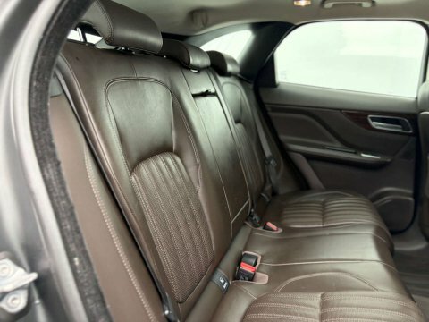 Jaguar F-Pace 2.0I Portfolio Awd Euro 6 Ss  #25
