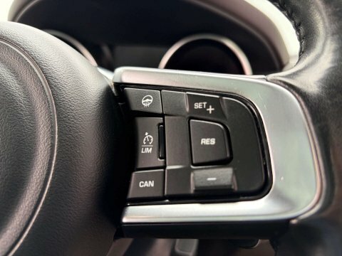Jaguar F-Pace 2.0I Portfolio Awd Euro 6 Ss  #52