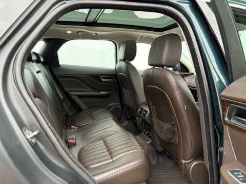 Jaguar F-Pace 2.0I Portfolio Awd Euro 6 Ss  #21