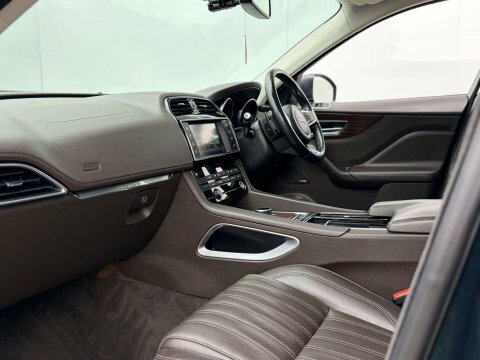 Jaguar F-Pace 2.0I Portfolio Awd Euro 6 Ss  #71