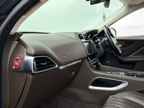 Jaguar F-Pace 2.0I Portfolio Awd Euro 6 Ss  #70