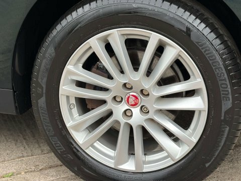 Jaguar F-Pace 2.0I Portfolio Awd Euro 6 Ss  #8