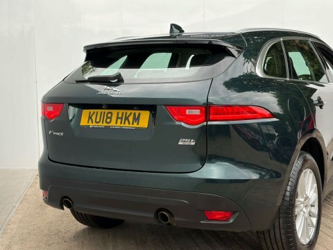 Jaguar F-Pace 2.0I Portfolio Awd Euro 6 Ss  #28