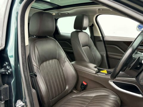 Jaguar F-Pace 2.0I Portfolio Awd Euro 6 Ss  #17