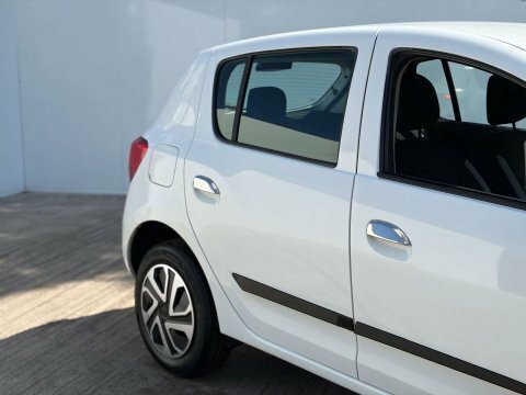 Dacia Sandero Dacia Sandero 1.0 Sce Essential Red #7
