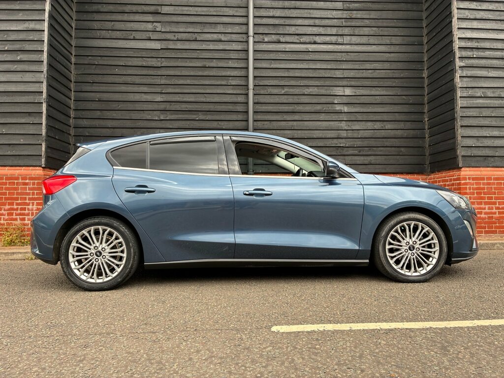 Ford Focus 1.0T Ecoboost Titanium X Hatchback Manu Blue #2