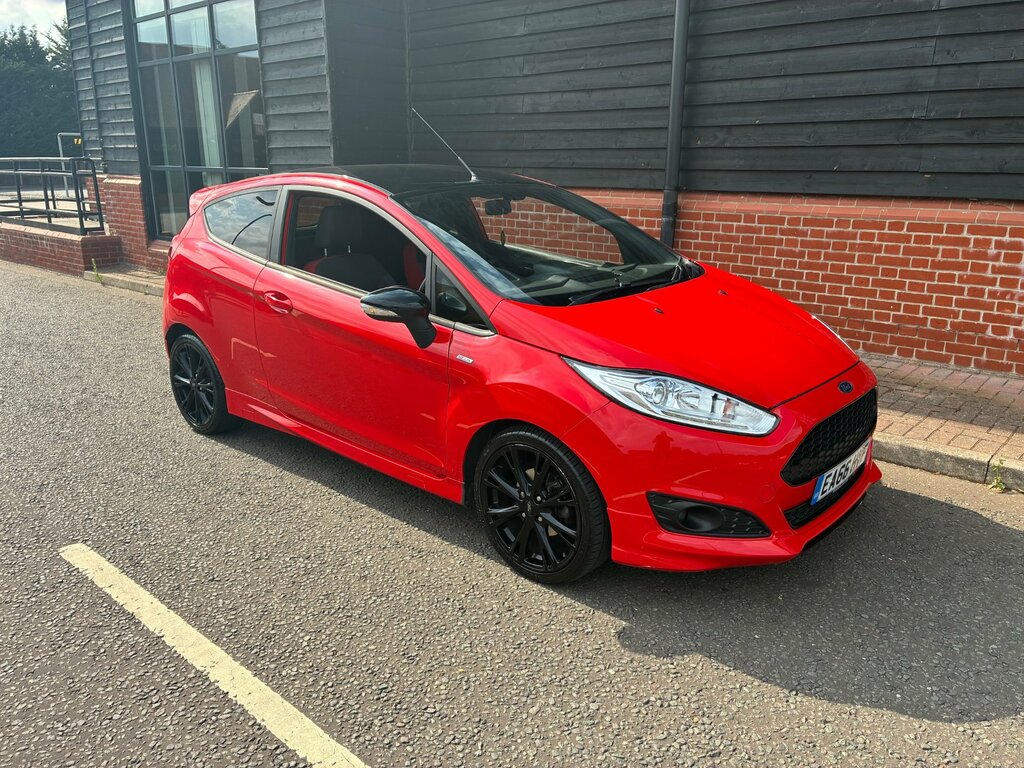 Ford Fiesta 1.0T Ecoboost St-line Hatchback Red