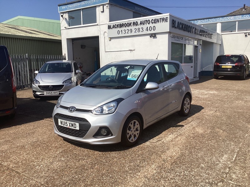 Hyundai I10 1.0 Se Hatchback Silver #3