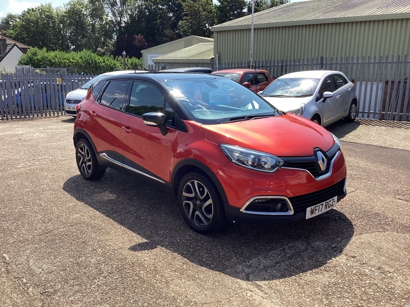 Renault Captur 1.5 Dci Energy Dynamique Red #4