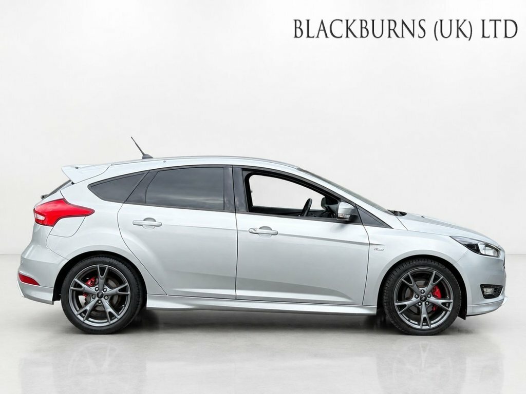 Ford Focus 1L St-line X CA18UFC Silver #5