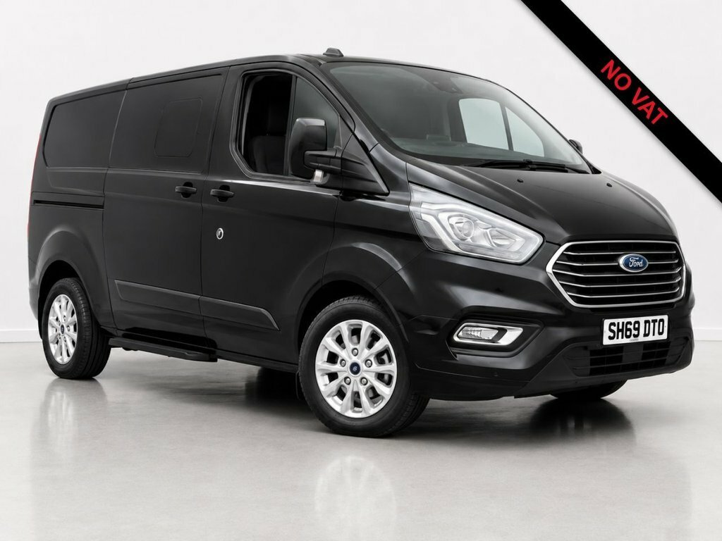 Ford Tourneo Custom 2L Titanium Black