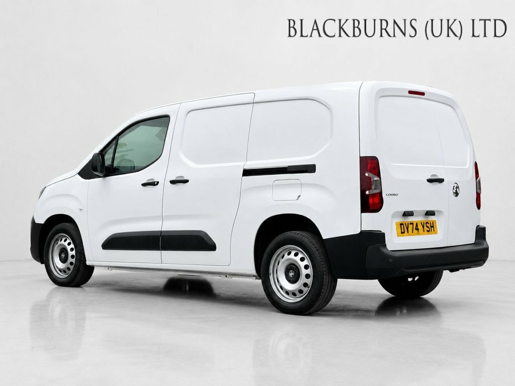Vauxhall Combo 1.5L Prime 6Dr White #3