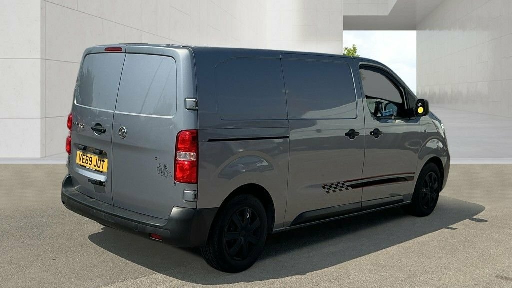 Vauxhall Vivaro 1.5L Edition Grey #4