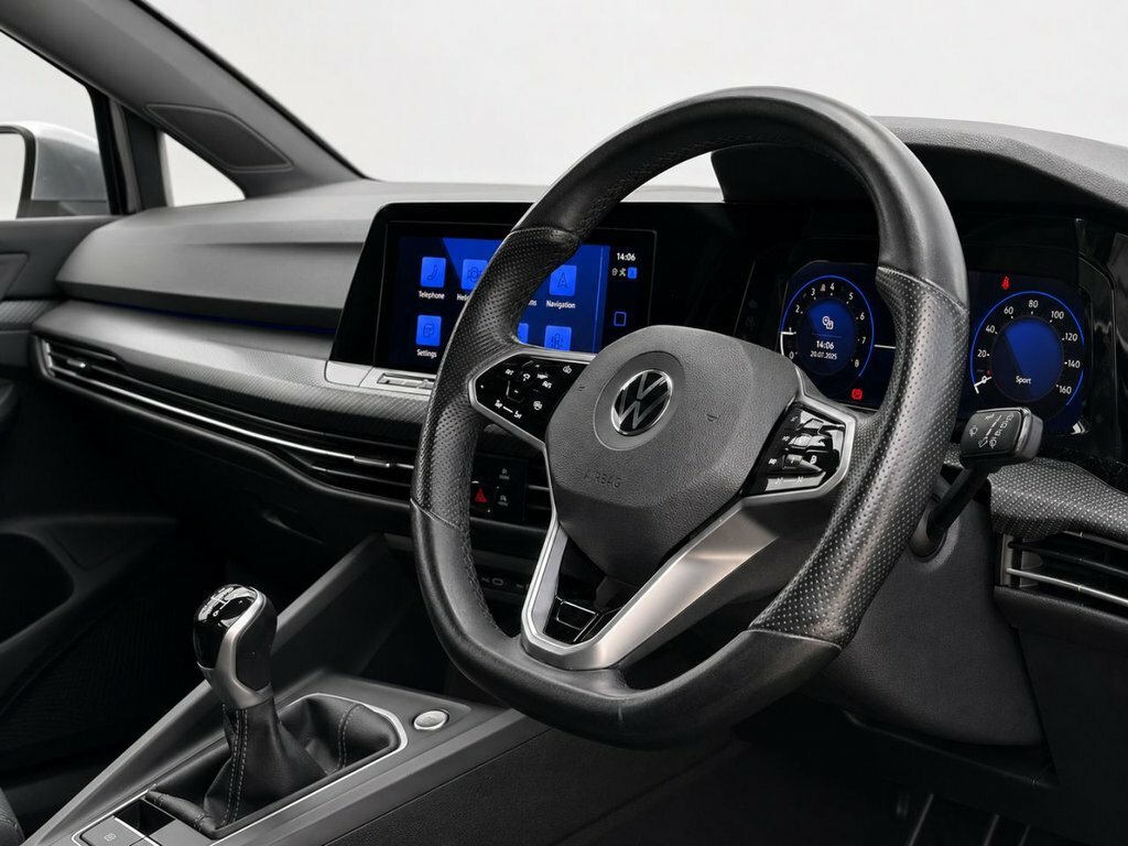 Volkswagen Golf 1.5L R-line Black #2