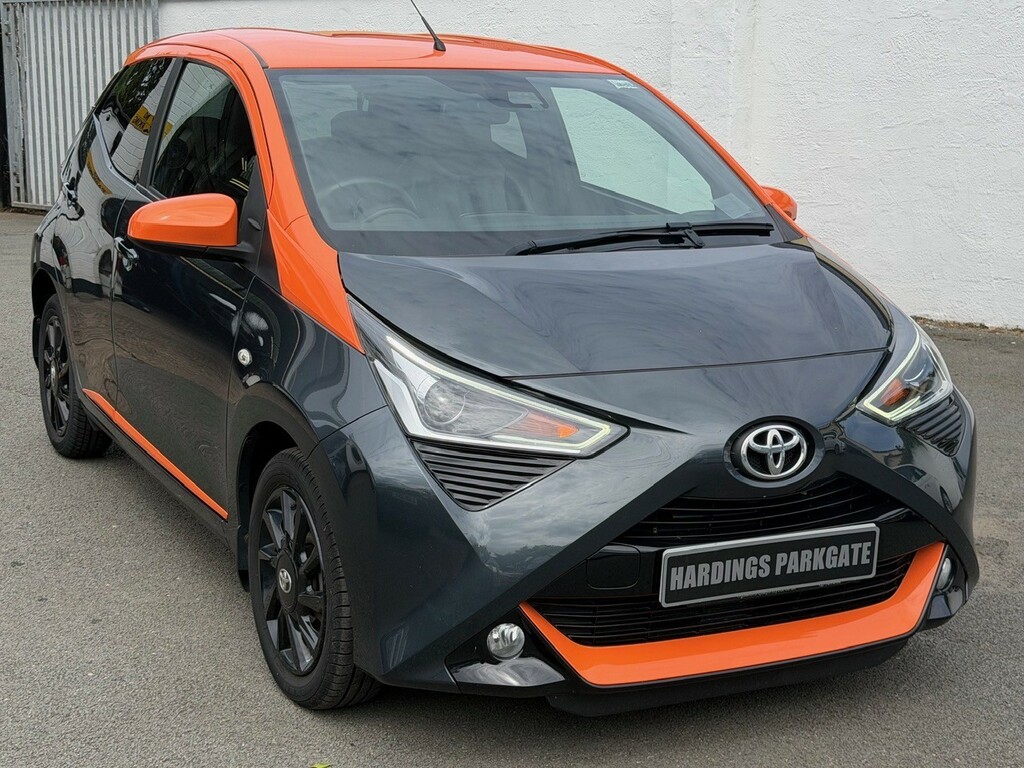 Toyota Aygo Vvt-i Jbl Edition Tss Grey