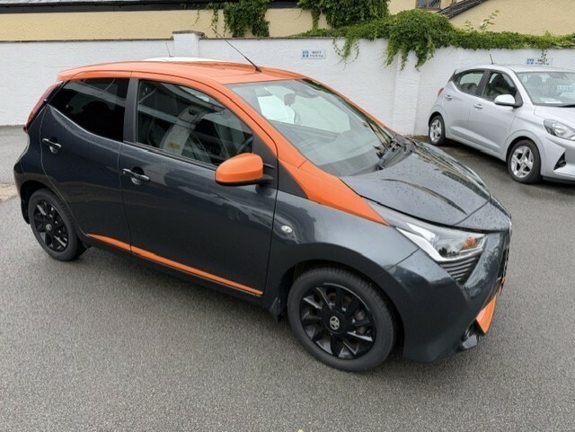 Toyota Aygo Vvt-i Jbl Edition Tss Grey